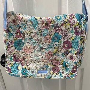 Vera Bradley floral Messenger bag